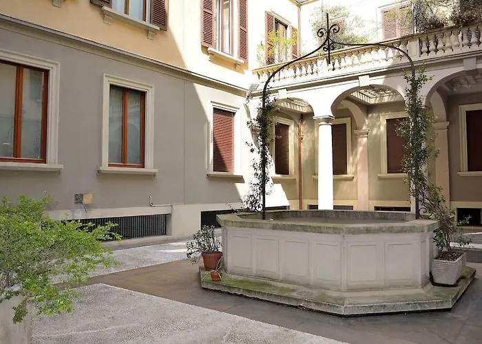 아파트 Youhosty - Del Lauro 6 *